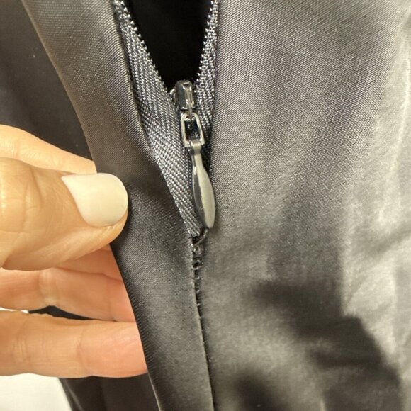 Betsy & Adam Size 10 Black Pavé-Bead Rhinestone Satin Halter Ball Gown Dress NWT - Picture 14 of 14